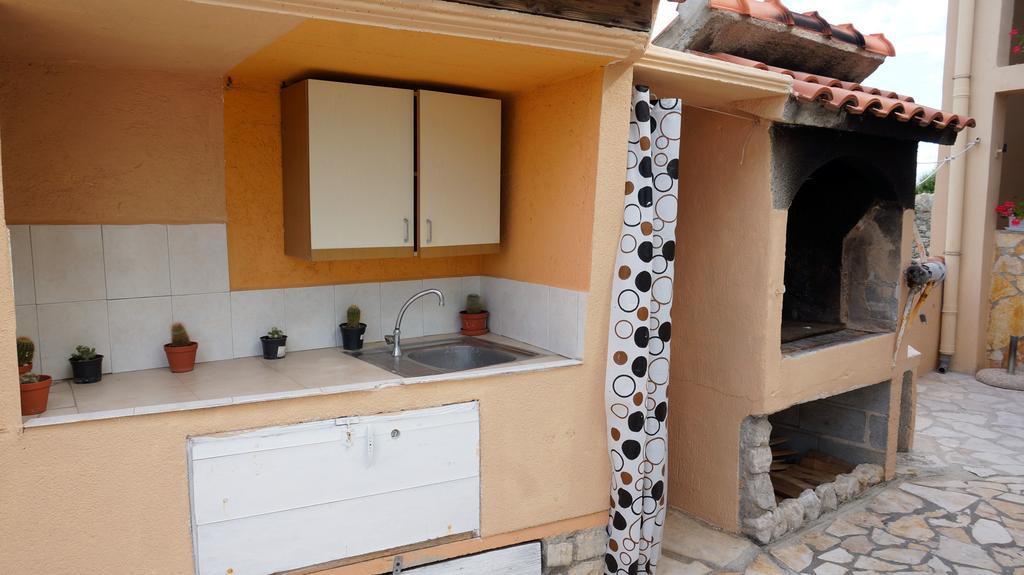 Apartments Red Rose Nin Εξωτερικό φωτογραφία