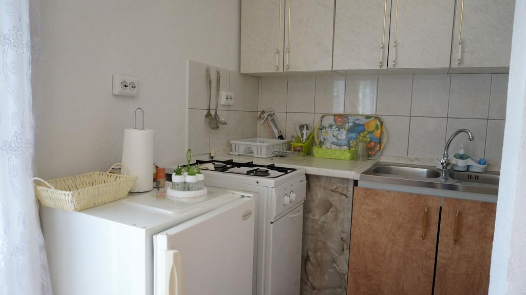 Apartments Red Rose Nin Εξωτερικό φωτογραφία