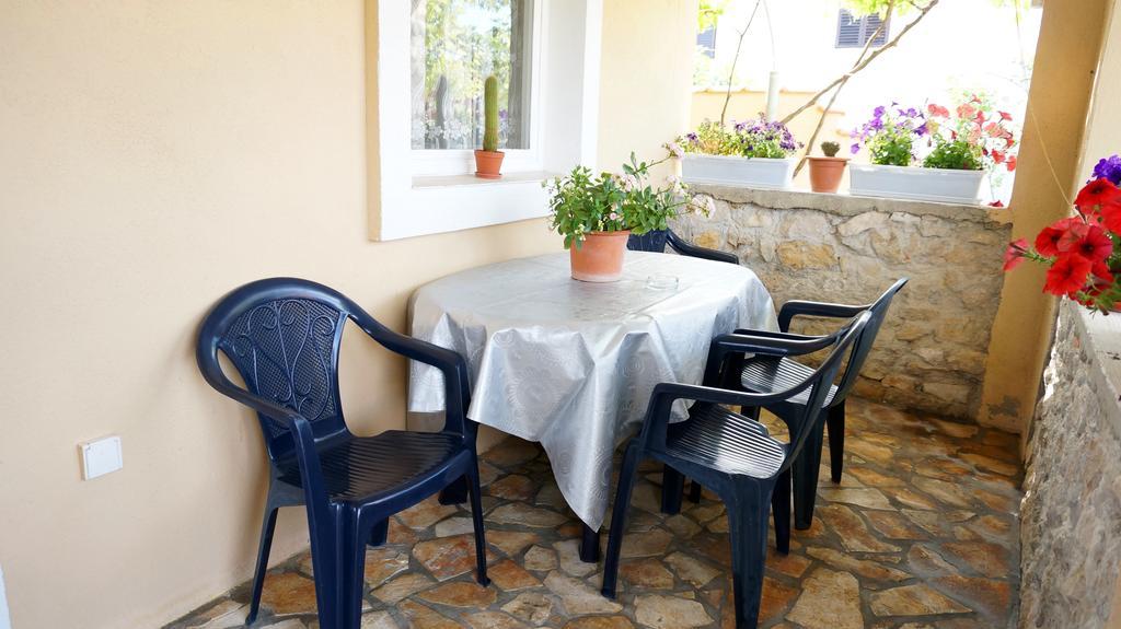 Apartments Red Rose Nin Εξωτερικό φωτογραφία